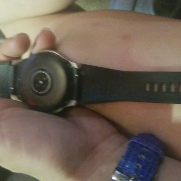 Samsung Galaxy watch - Picture 2 of 2